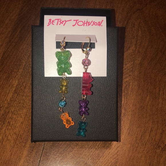 NWT Betsey Johnson Sparkly Rhinestone Glittery Gummy Bear 🐻 Earrings - Picture 16 of 17